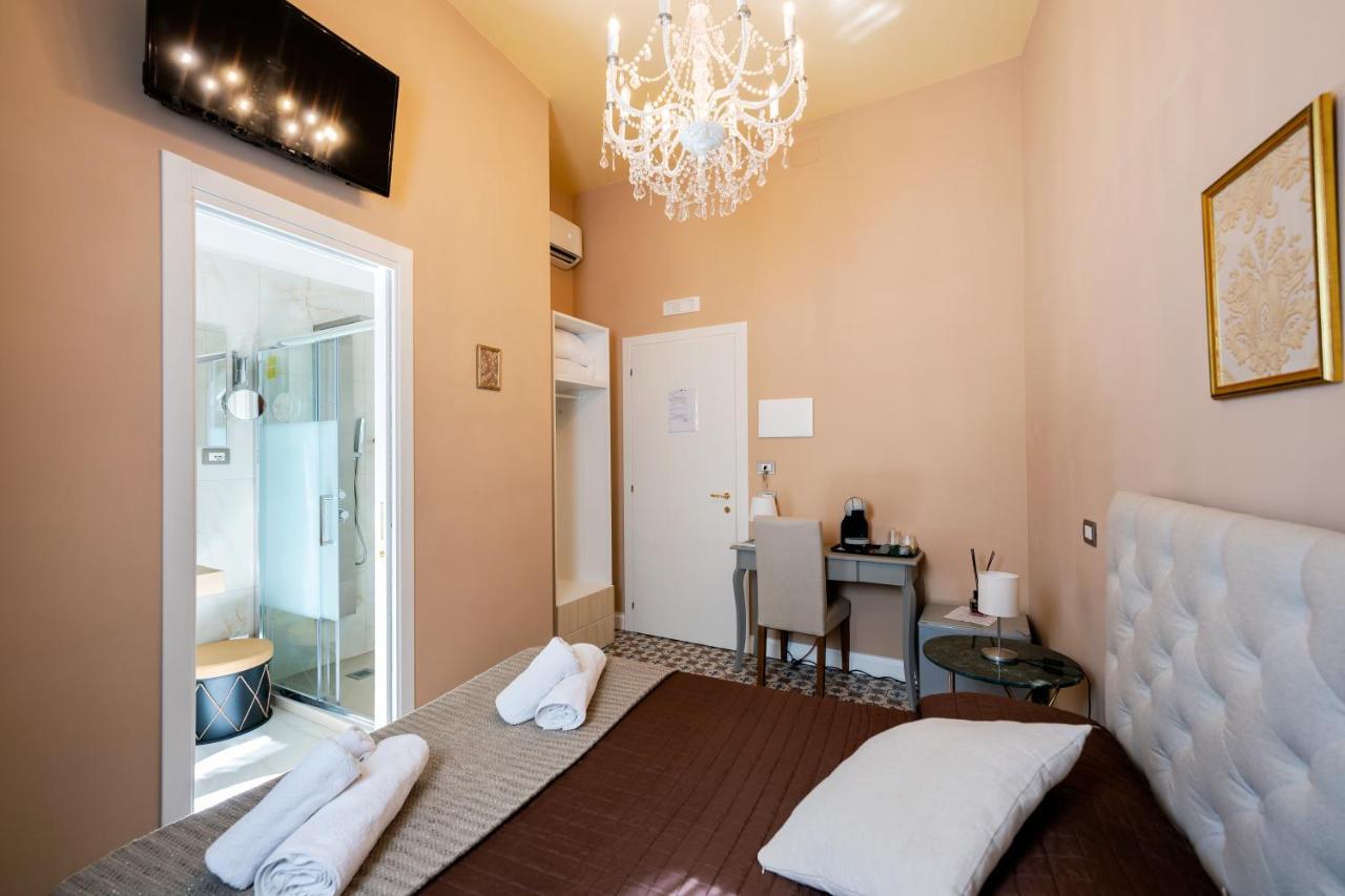 나폴리 Antica Dimora Deluxe B&B 외부 사진